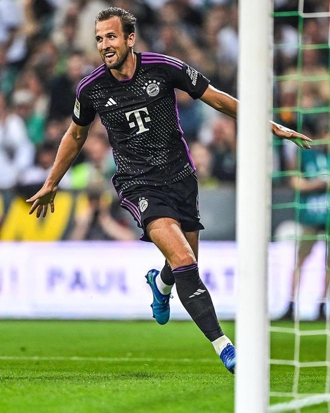 但他的表现 但他的表现