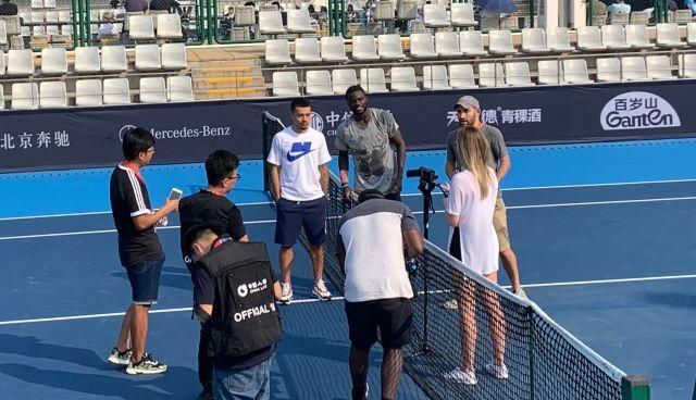 他们的支持 他们的支持