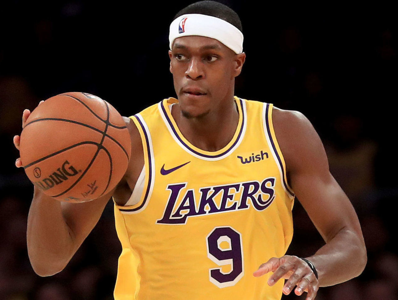 高开低走 高开低走